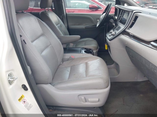 Toyota Sienna Xle 8 Passenger 2015 5TDYK3DC2FS634953 Image 5