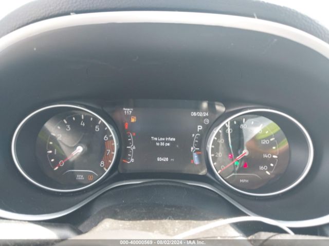 3C4NJDCB3JT329027 Jeep Compass Limited 4x4