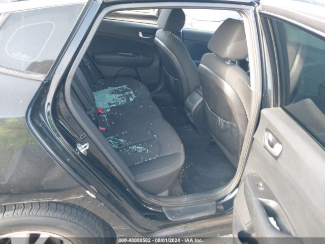 5XXGT4L36GG030339 KIA Optima Lx