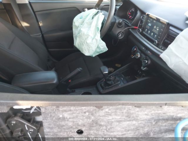 3KPA25AB2KE209598 KIA Rio 5-door S