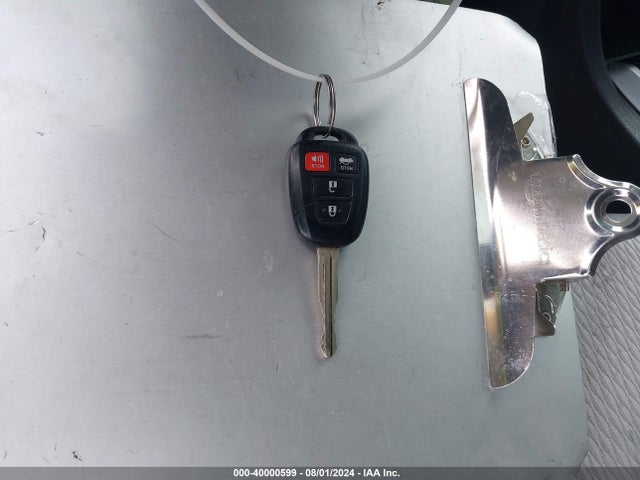 Toyota Corolla Le Plus 2014 5YFBURHE5EP044669 Image 11