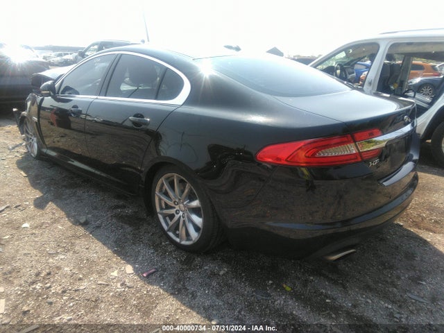 2012 JAGUAR XF SAJWA0HB6CLS50814 Photo 2