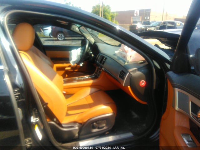 2012 JAGUAR XF SAJWA0HB6CLS50814 Photo 4