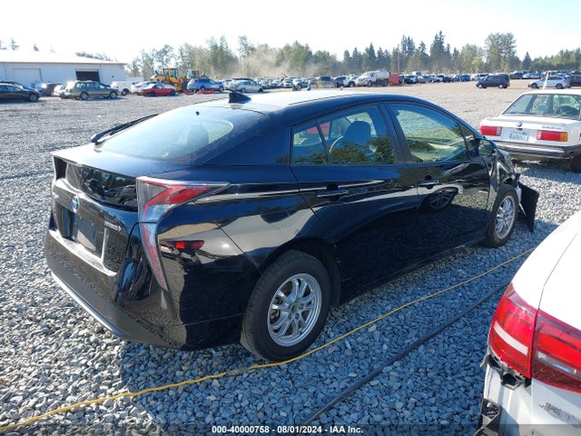 Toyota Prius Two 2017 JTDKBRFU8H3028768 Image 4