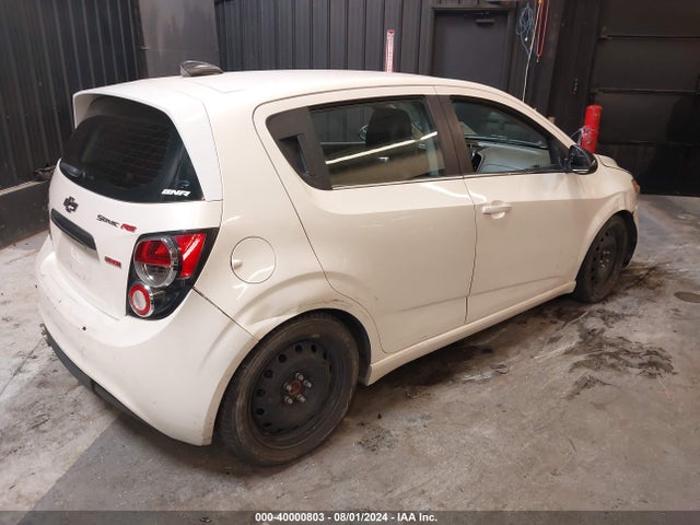 Chevrolet Sonic Rs Auto 2014 1G1JG6SB2E4110090 Image 4