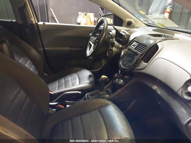 Chevrolet Sonic Rs Auto 2014 1G1JG6SB2E4110090 Image 5