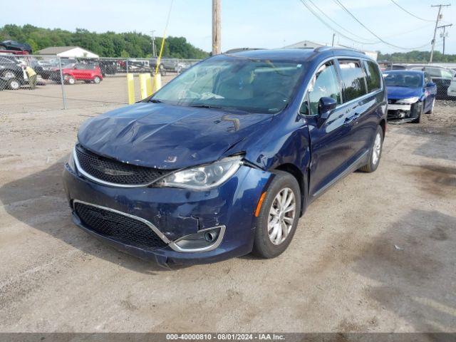 2C4RC1EG9JR141411 Chrysler Pacifica Touring L Plus