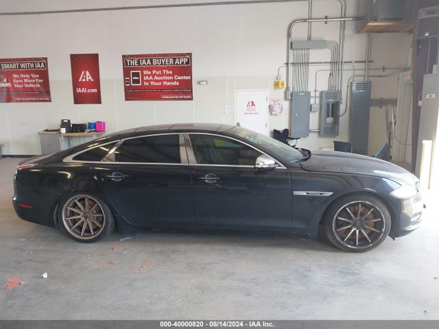 2012 JAGUAR XJ SAJWA2GE1CMV25376 Photo 5