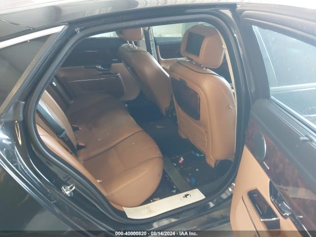 2012 JAGUAR XJ SAJWA2GE1CMV25376 Photo 7