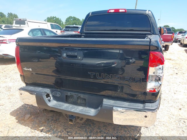 5TFHW5F19EX394658 Toyota Tundra Limited 5.7l V8