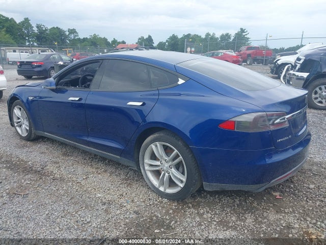 Tesla Model S 60/70/85 2015 5YJSA1E17FF115525 Image 3