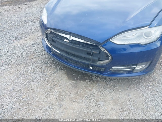 Tesla Model S 60/70/85 2015 5YJSA1E17FF115525 Image 6