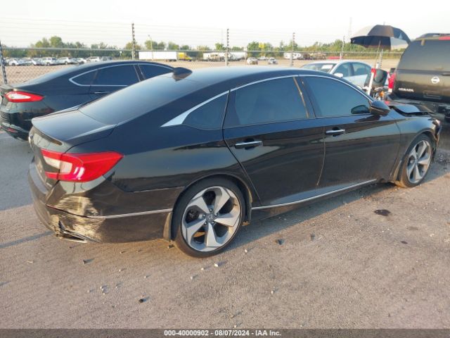 1HGCV1F94JA033378 Honda Accord Touring