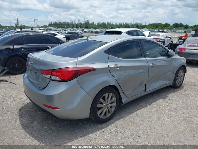 Hyundai ELANTRA SE 2015 KMHDH4AE8FU383386 Image 4