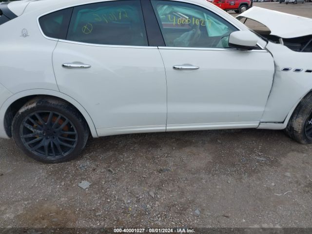 ZN661XUL2HX250572 Maserati Levante