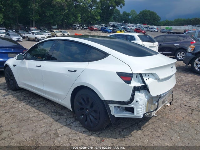 2023 TESLA MODEL 3 5YJ3E1EA2PF572611 Photo 2
