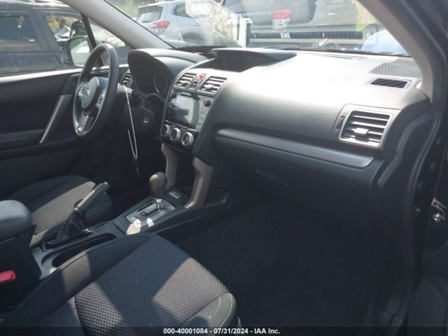 JF2SJAEC5HH573487 Subaru Forester 2.5i Premium
