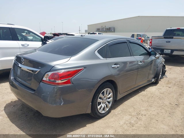Nissan Altima 2.5 S 2015 1N4AL3AP6FN363137 Image 4