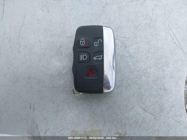 SALRTBBV0HA014157 Land Rover Discovery First Edition