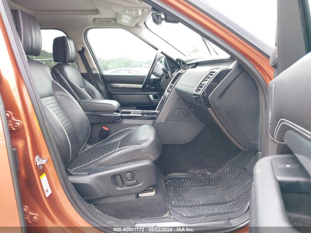 SALRTBBV0HA014157 Land Rover Discovery First Edition