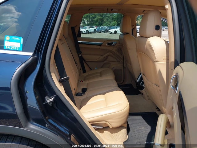 2015 PORSCHE CAYENNE WP1AF2A26FLA41303 Photo 7