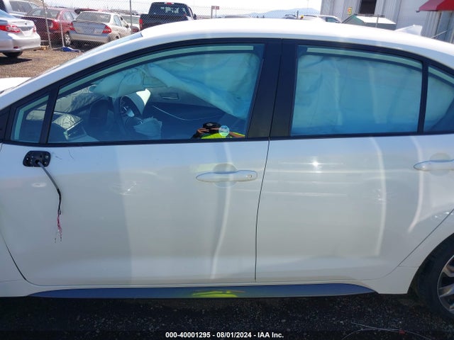 Toyota COROLLA SE 2021 5YFS4MCE8MP082065 Image 14