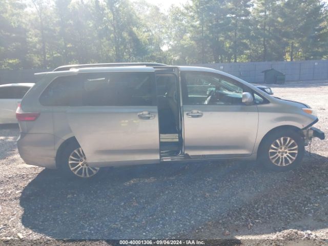 5TDYK3DC5GS758202 Toyota Sienna Xle 8 Passenger
