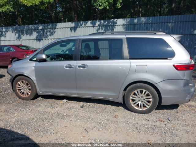 5TDYK3DC5GS758202 Toyota Sienna Xle 8 Passenger