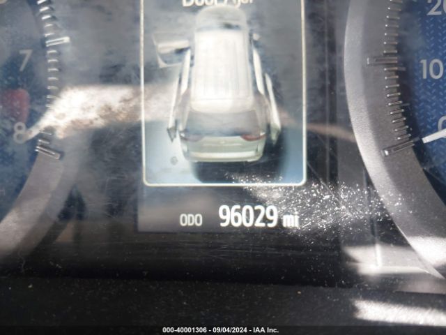 5TDYK3DC5GS758202 Toyota Sienna Xle 8 Passenger