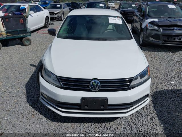 3VWD17AJ6GM270577 Volkswagen Jetta 1.8t Sport