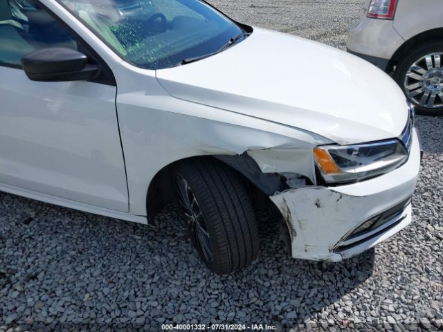 3VWD17AJ6GM270577 Volkswagen Jetta 1.8t Sport