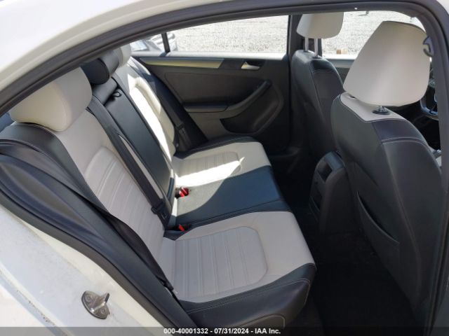 3VWD17AJ6GM270577 Volkswagen Jetta 1.8t Sport