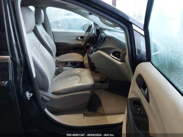 2C4RC1BG7HR794785 Chrysler Pacifica Touring-l