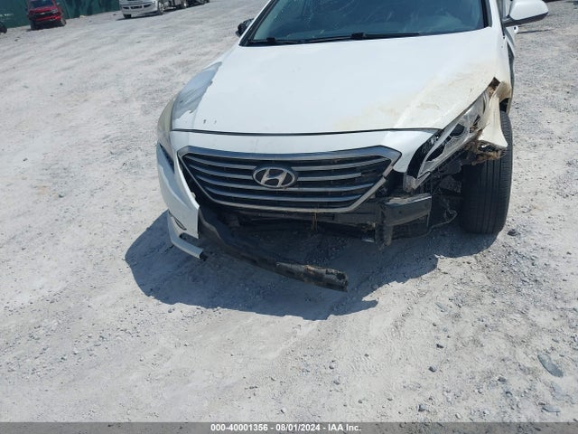 Hyundai SONATA SE 2016 5NPE24AF0GH373899 Image 12