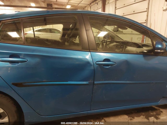 Toyota PRIUS XLE 2019 JTDL9RFU2K3009799 Image 13