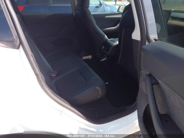 2024 TESLA MODEL Y 7SAYGDEE0RA260570 Photo 7