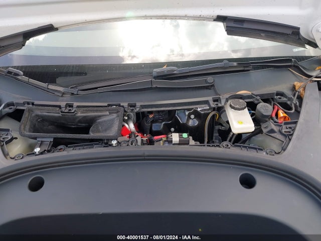 2023 TESLA MODEL 3 5YJ3E1EA1PF510262 Photo 9
