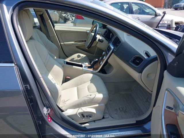 LYV612TM4GB094656 Volvo S60 Inscription T5 Platinum