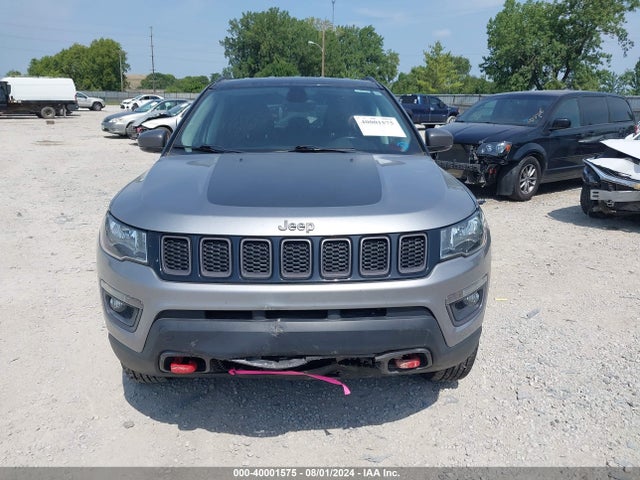 3C4NJDDB2HT671058 Jeep New Compass Trailhawk 4x4