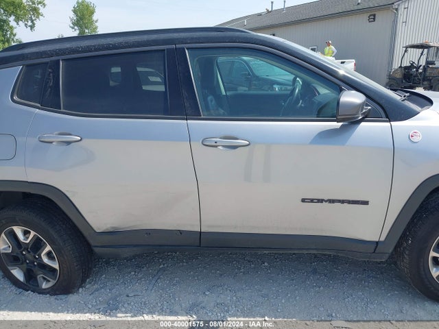 3C4NJDDB2HT671058 Jeep New Compass Trailhawk 4x4