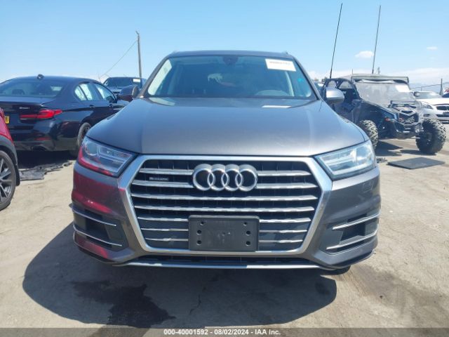 WA1LHAF72JD030489 Audi Q7 2.0t Premium