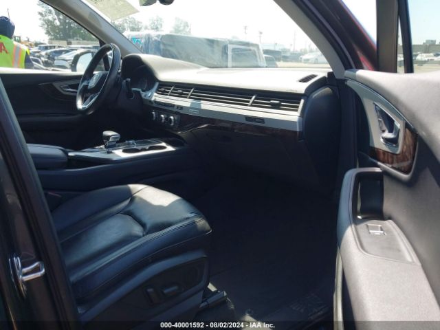 WA1LHAF72JD030489 Audi Q7 2.0t Premium