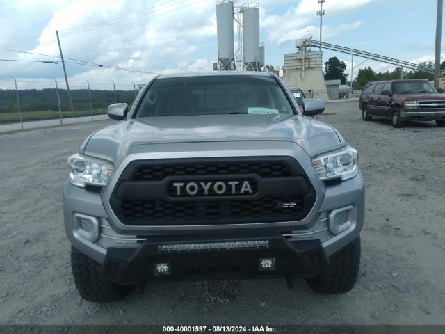 5TFCZ5AN1HX121259 Toyota Tacoma Sr V6