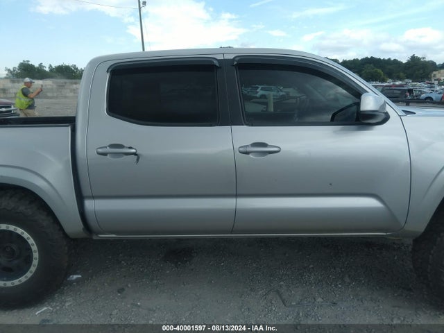 5TFCZ5AN1HX121259 Toyota Tacoma Sr V6
