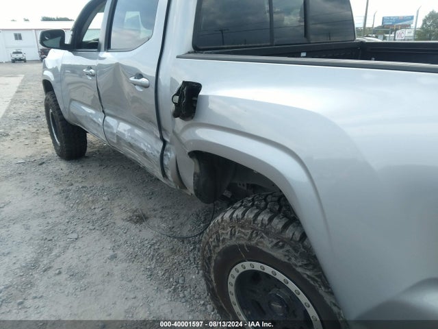 5TFCZ5AN1HX121259 Toyota Tacoma Sr V6