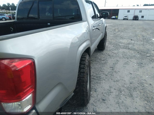 5TFCZ5AN1HX121259 Toyota Tacoma Sr V6