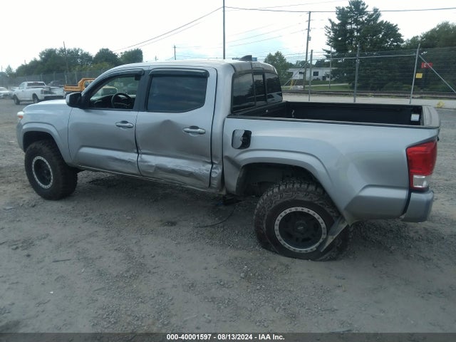 5TFCZ5AN1HX121259 Toyota Tacoma Sr V6
