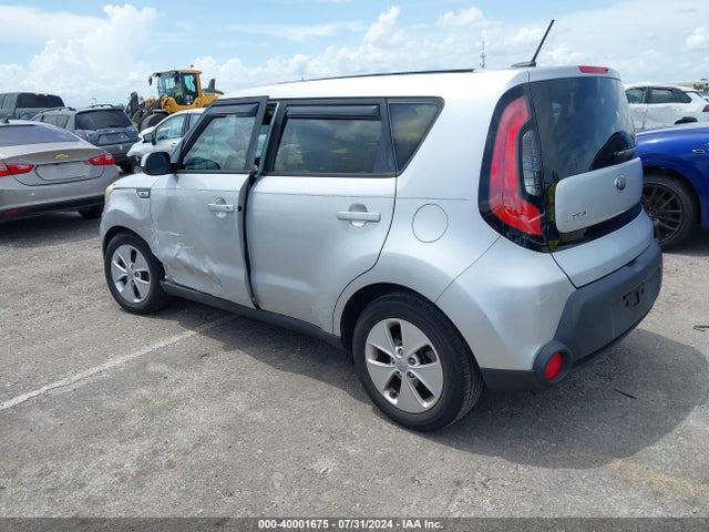 KIA Soul 2015 KNDJN2A22F7752686 Image 3