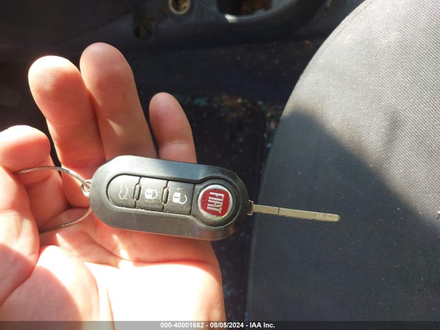 2013 FIAT 500 3C3CFFAR6DT745036 Photo 10