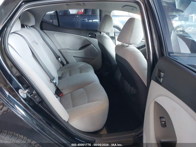 KIA Optima Lx 2014 5XXGM4A75EG282793 Image 8
